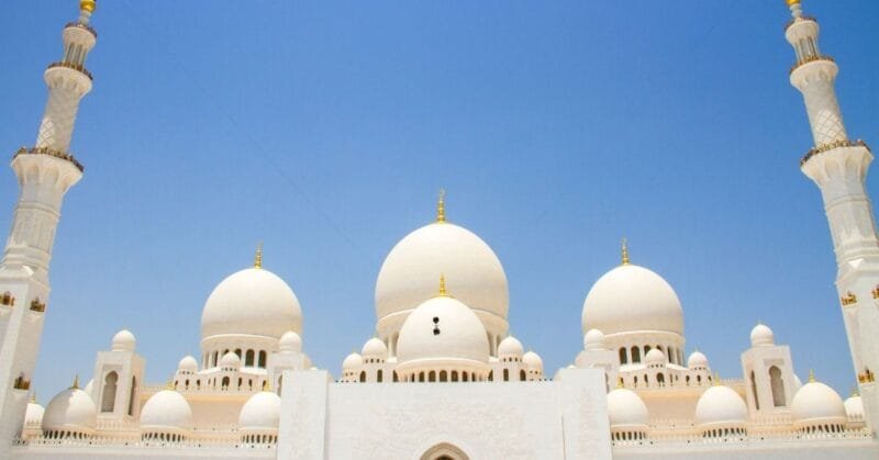 Ramai Antara Kita Terlepas Pandang Zakat Pendapatan